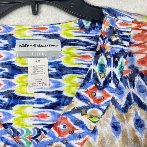 Alfred Dunner Patchwork Shirt Women's PM Multicolor V Neck Metal Stud Classic - Picture 4 of 13